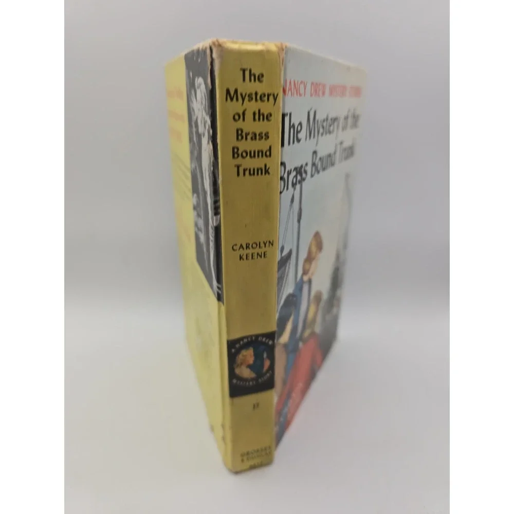 Nancy Drew ︱#17︱ The Mystery of the Brass Bound Trunk︱1940